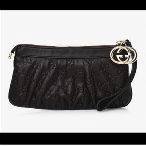 Gucci. Guccissima New Britt Interlocking G Wristlet